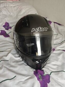 Integralna prilba KBC