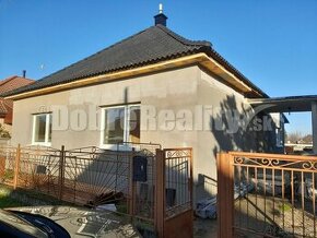 Na predaj zrekonštruovaný veľký 4izbový rodinný dom v Trnovc