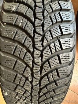 Kumho 205/55/17  Zimné