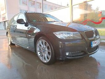 BMW E91 318d. Som 2. majiteľ, auto mám 8 rokov.