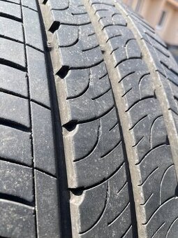 Letné Goodyear Efficient grip Cargo 215/65 R16 C 109/107T