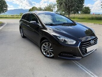 Hyundai i40 1.7 CRDi DCT Premium - Automat, Diesel 104 kW