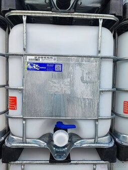 Predám potravinárske 600l ibc kontajnery