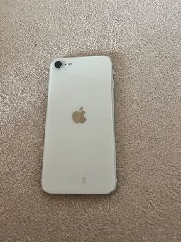 iPhone SE 2022 - 1