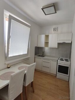 Prenájom 1.izbového bytu