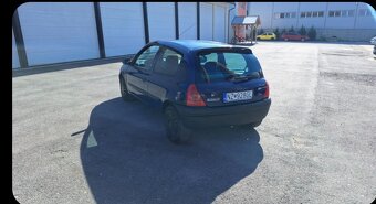 Renault clio tmavo Modré - 1