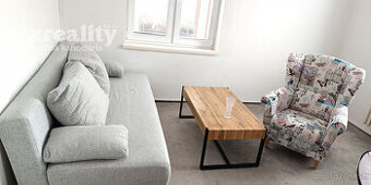 Na prenájom obch.-kancelárske priestory v RD v Nových Zámkoc