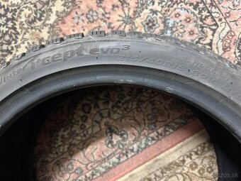 Hankook W330 Winter icept evo3 215/40 R18 89V