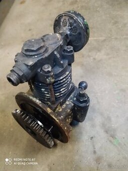 Kompresor Zetor 25
