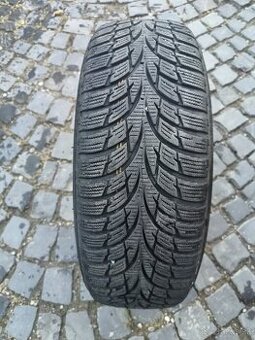 Predam pneu 175/65R15 Nokian