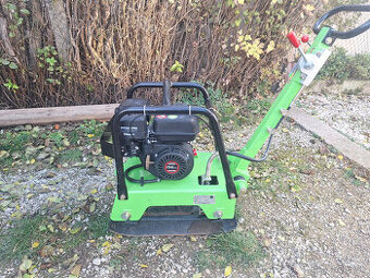 Reverzná vibračná doska Zipper ZI RPE125