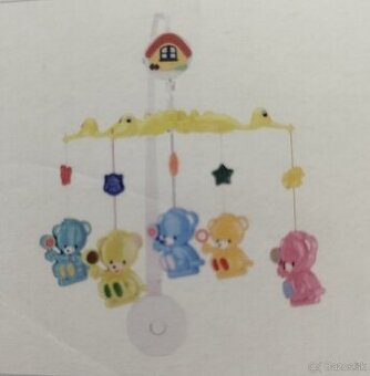 Nový nevyuziti detský hrajúci kolotoč medvedici nadpostieľku