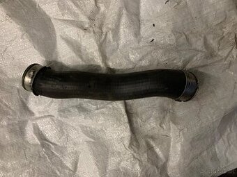 BMW hadica intercoolera