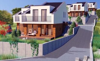 LUXUSNÁ VILA-DOM KOLIBA - výhľad na HRAD A SLAVÍN, PRI LESE