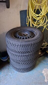 Predám plechove disky so zimnými pneumatikmi - 1