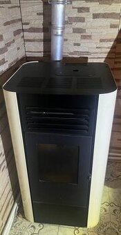 Predám peletove kachle