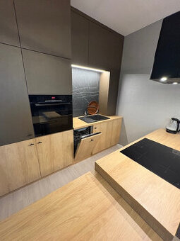 2-i byt oprati OC AUPARK ul. Zadunajská cesta 16 - 1