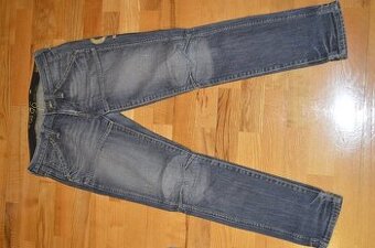 predam krasne rifle G-Star