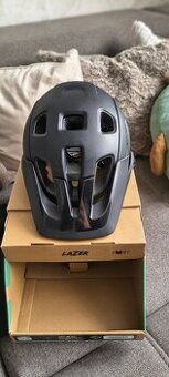 Predám prilbu Lazer JACKAL KinetiCore vo Veľkosti M