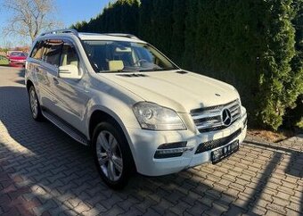 Mercedes-Benz GL 450i /250kw 4x4 7 Míst Tažné benzín