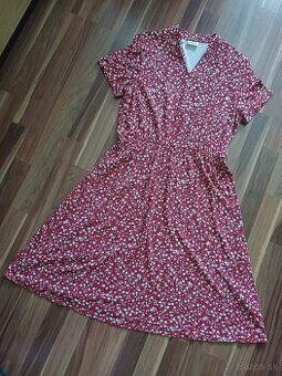 Nové nenosené šaty 40/42