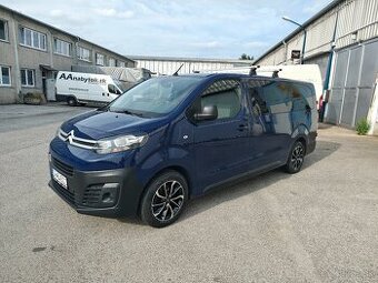 Prenajom 9 miestne auto