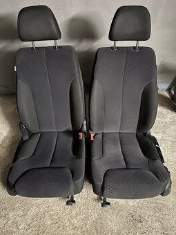 Sedadlá VW Passat B6