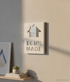 Dizajnové zrkadlo s nápisom