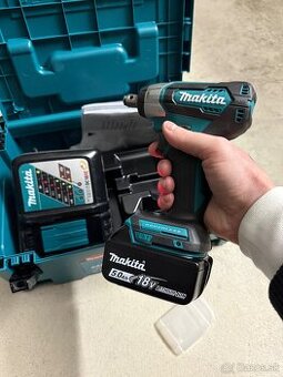 rázový MAKITA 18V lboxx kufor
