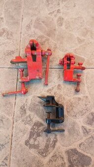 Kovacsky zverak a nakova.