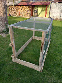 Voliera prenosna pre kuriatka atp.