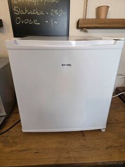 Predám mini chladničku