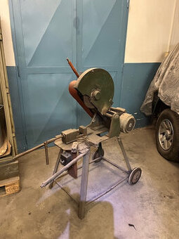 Stojanová rozbrusovačka