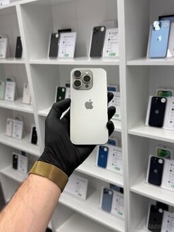 ZÁRUKA 2 ROKY /  Apple iPhone 16 Pro 256GB Natural Titanium