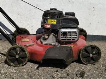Benzínová kosačka