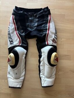 Kožené moto nohavice Dainese 54