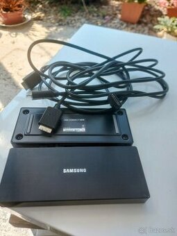 Kúpim 2 káble pre Samsung One Connect Mini Box BN96-35817B.