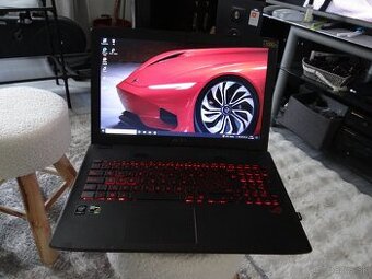 15.6" ASUS X509F/Core I5/16GB RAM/256GB SSD/NVidia Graf