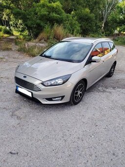 Ford Focus kombi 1.0 ecoboost