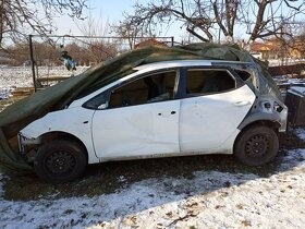 Kia Ceed - 1