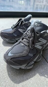 New Balance 9060 Grey