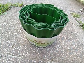 Nova travnikova obruba 15cm x 9m