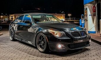 Bmw e60 525i  M5 look