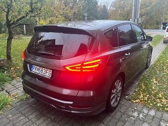 Predám Ford S-MAX ST-Line, 135000 km