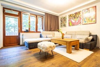 MODERNÝ TEHLOVÝ BYT V CENTRE KOŠÍC, 82 m², Svätoplukova, Sta