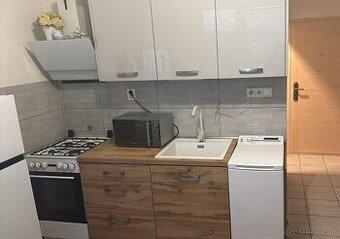 1izb byt Modrak Topolčany