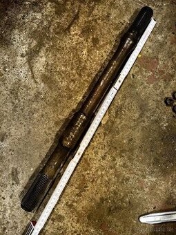 Predam zadne poloosy tatra 805