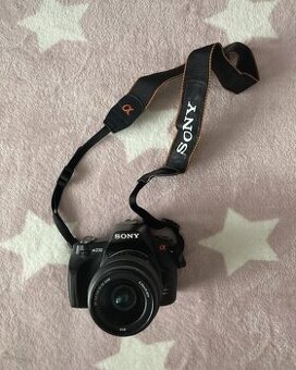 Digitálny zrkadlový fotoaparát Sony Alpha A230