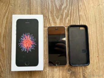 iPhone SE (1. generácia) – čierny, 64 GB