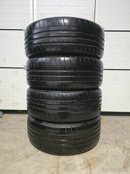 Letné Pneu Dunlop SP SPORTMAXX 235/50 R18